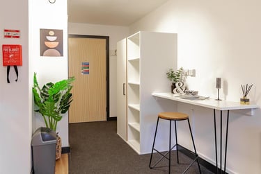 1 bed studio, Fulham Palace Road, Hammersmith, London, W69PA - Image 15